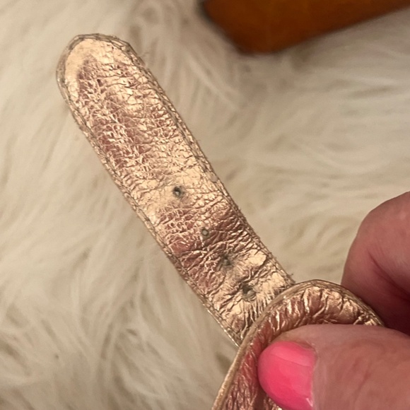 Dolce Vita platform metallic t-strap high heel sandals -Size 7.5 - Picture 7 of 14